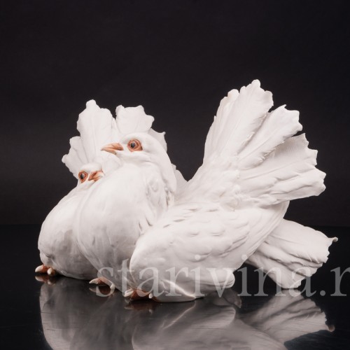 Фарфоровая статуэтка птиц Голубь и голубка, Tay, Италия, вт. пол. 20 в.