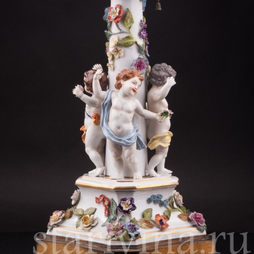 Фарфоровая лампа Четыре путти с цветами, Дрезден, Германия, пер. пол. 20 в.