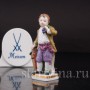 Фигурка из фарфора Мальчик с виноградом, миниатюра Meissen, Германия, перв. пол. 20 в.