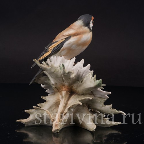 Фарфоровая статуэтка Щегол на подсолнухе Tay, Италия, вт. пол. 20 в.