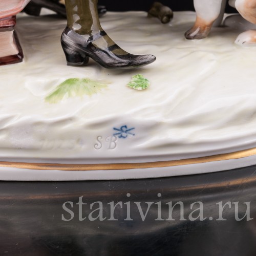 Фарфоровая композиция Тиль Уленшпигель с собакой, Scheibe-Alsbach, Германия, вт. пол. 20 века.