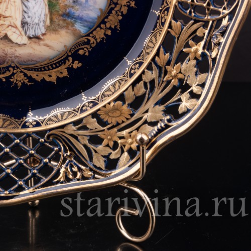 Декоративная тарелка из фарфора Лесное трио, Helena Wolfsohn, Германия, 1843-1878 гг.