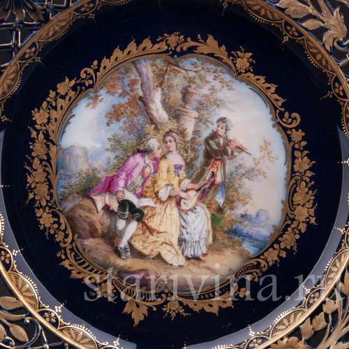 Декоративная тарелка из фарфора Лесное трио, Helena Wolfsohn, Германия, 1843-1878 гг.