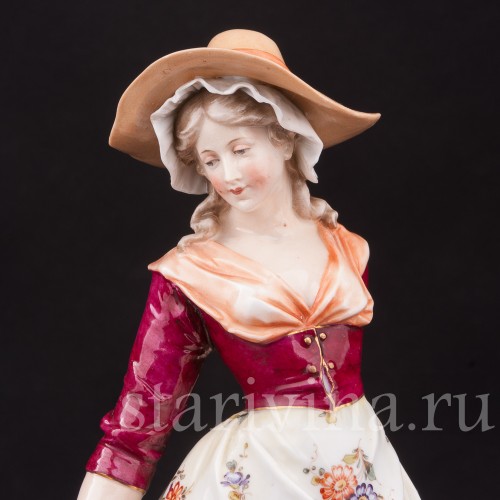 Фарфоровая статуэтка Рыбачка, Volkstedt, Германия, кон. 19 в.