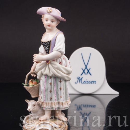 Фигурка девочки из фарфора Пастушка Meissen, Германия, 19 век.