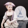 Фигурка девочки из фарфора Пастушка Meissen, Германия, 19 век.