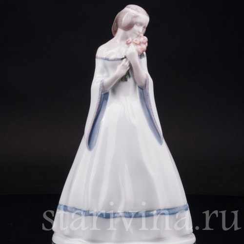 Фарфоровая статуэтка Девушка с розами, Rosenthal, Германия, 1913-14 гг.