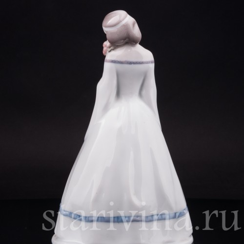 Фарфоровая статуэтка Девушка с розами, Rosenthal, Германия, 1913-14 гг.
