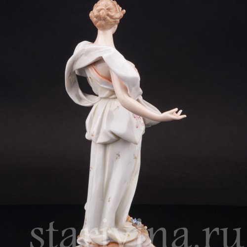 Фарфоровая статуэтка девушки Знаки зодиака, Овен, Volkstedt, Германия, кон. 19 в.