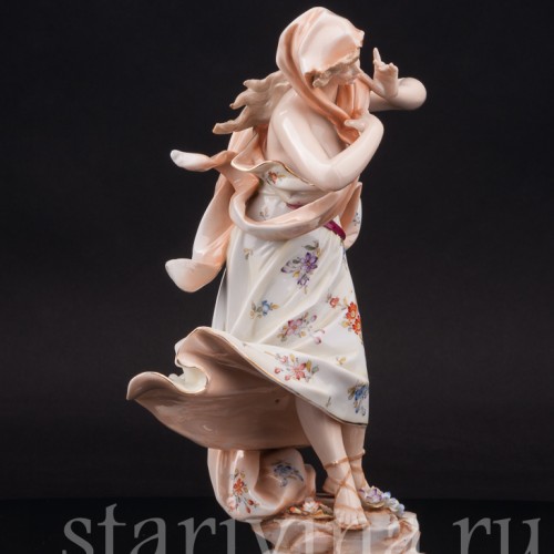 Статуэтка девушки из фарфора Знаки зодиака, Телец, Volkstedt, Германия, кон. 19 в.