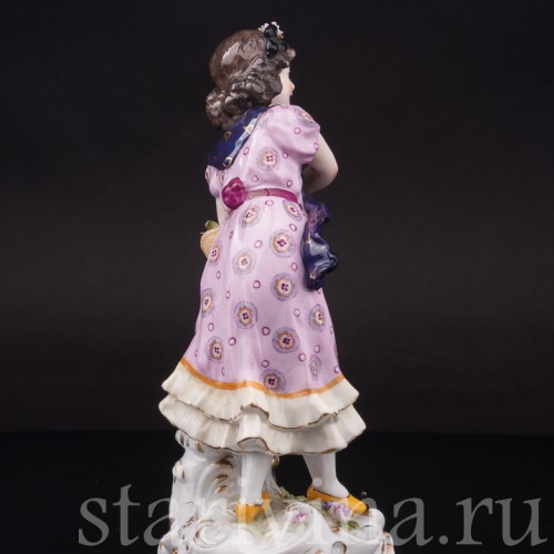 Фарфоровая фигурка Девочка с корзиной цветов, Karl Ens, Германия, нач. 20 в.