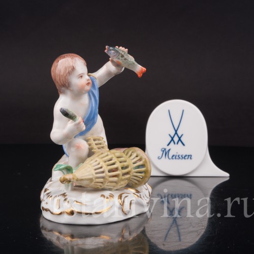 Фарфоровая статуэтка Аллегория воды, путти с рыбой, Meissen, Германия, 1951 г.