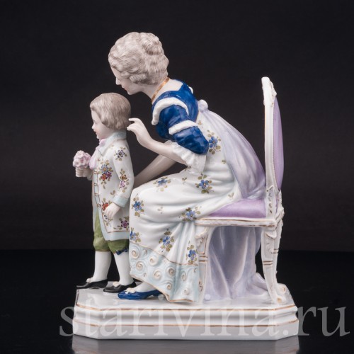 Статуэтка из фарфора Девушка с мальчиком, Scheibe-Alsbach, Германия, нач. 20 в.