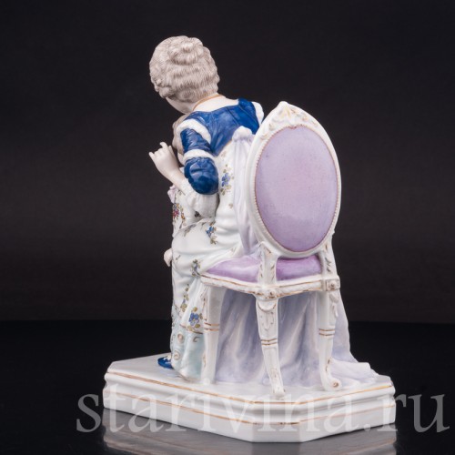 Статуэтка из фарфора Девушка с мальчиком, Scheibe-Alsbach, Германия, нач. 20 в.