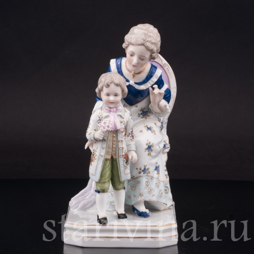 Статуэтка из фарфора Девушка с мальчиком, Scheibe-Alsbach, Германия, нач. 20 в.