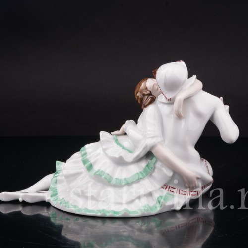 Фарфоровая статуэтка Поцелуй, Пьеро и Пьеретта Hutschenreuther, Германия, 1920-38 гг.