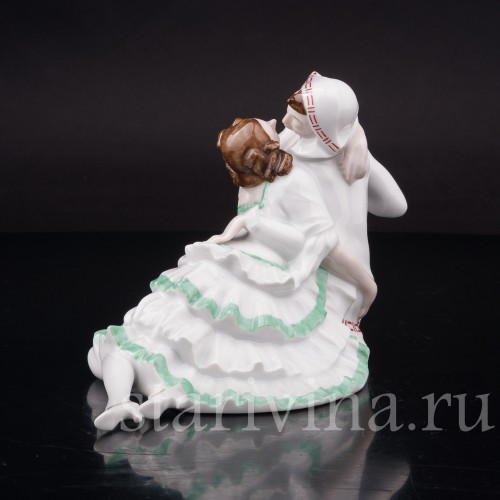 Фарфоровая статуэтка Поцелуй, Пьеро и Пьеретта Hutschenreuther, Германия, 1920-38 гг.