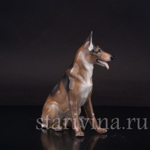 Уценненная фарфоровая статуэтка собаки Сидящая овчарка, Rosenthal, Германия, 1953-56 гг.