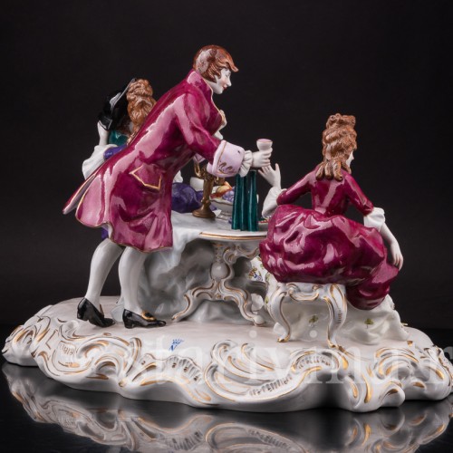 Композиция из фарфора Беззаботная вечеринка, Дрезден, Германия, вт. пол. 20 в.