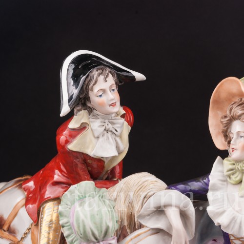 Композиция из фарфора Сценка у паланкина, Дрезден, Германия, перв. пол. 20 в.