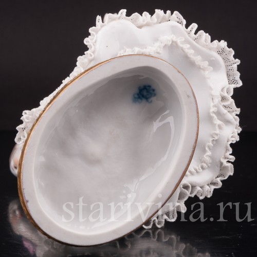 Фарфоровая статуэтка балерины Фанни Эльслер, кружевная, Volkstedt, Германия, до 1935 г.