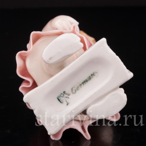 Девочка с книгами, Karl Ens, Германия, нач. 20 в