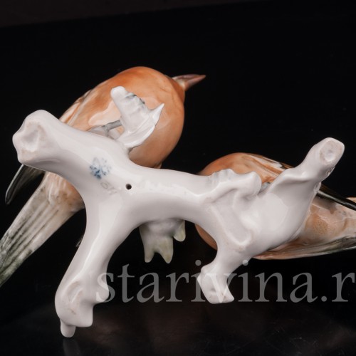 Фигурка птиц из фарфора Две малиновки Karl Ens, Германия, вт. пол. 20 в.
