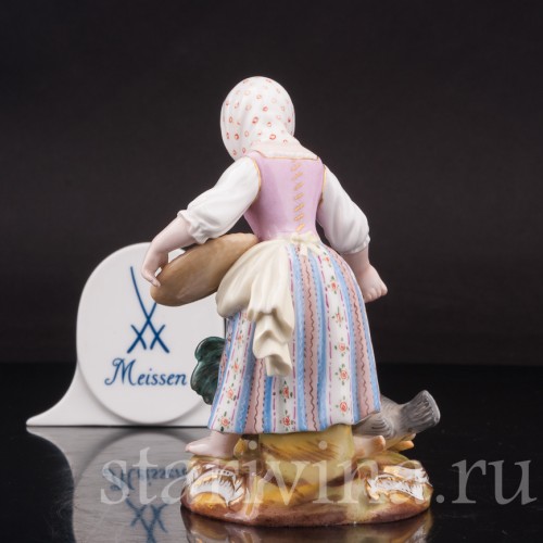 Фарфоровая статуэтка Девочка, кормящая птиц, Meissen, Германия, 19 в.