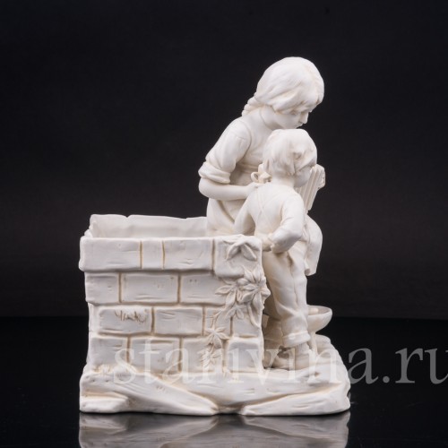 Фарфоровая статуэтка "Поиграй мне на гармошке!", Volkstedt, Германия, кон. 19 - нач. 20 вв.