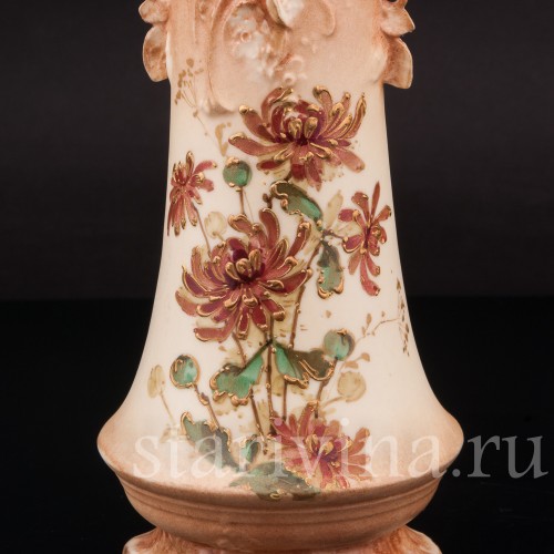 Ваза из фарфора Алые астры, Ernst Wahliss, Австрия, нач. 20 в.