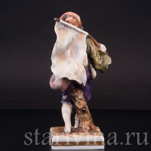 Статуэтка из фарфора Нищий с флагом, Дрезден, Германия, нач. 20 в.