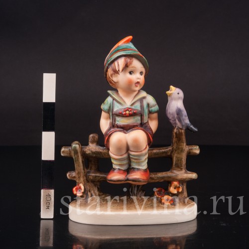 Фигурка из фарфора Мальчик с птичкой Goebel, Германия, 1964-72 гг.