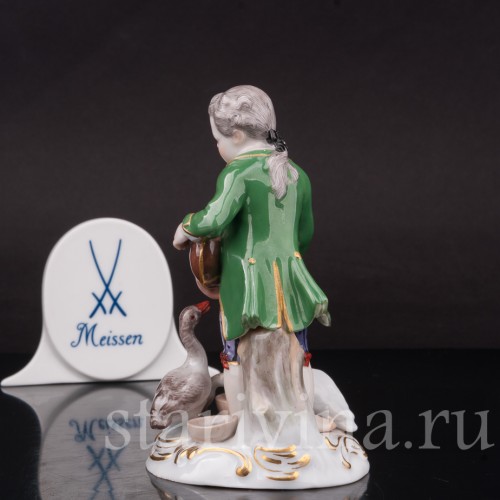 Фарфоровая статуэтка Мальчик, кормящий гусей, Meissen, Германия, сер. 19 - нач. 20 вв.