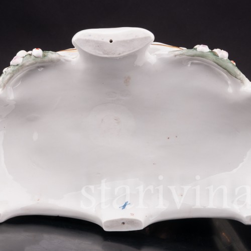 Фарфоровая композиция Сценка под яблоней, Sitzendorf, Германия, кон. 19 - нач. 20 в.