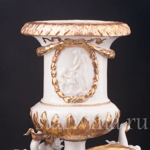 Фарфоровая композиция Танцующие нимфы, Volkstedt, Германия, кон. 19 - нач. 20 вв.