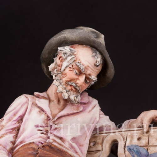 Бисквитная композиция Дремлющий путник, Capodimonte, Италия, сер. 20 в.