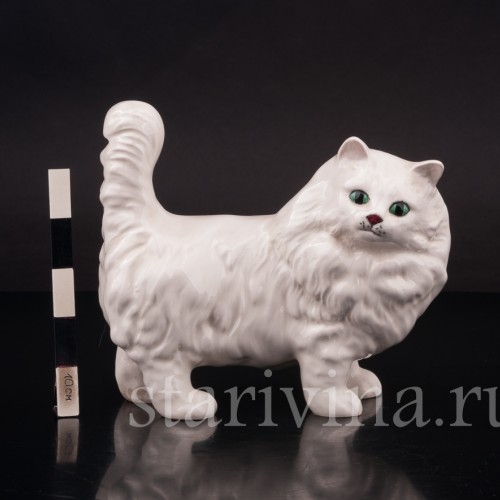 Фарфоровая фигурка Белый котёнок, Royal Doulton, Великобритания, вт. пол. 20 в.