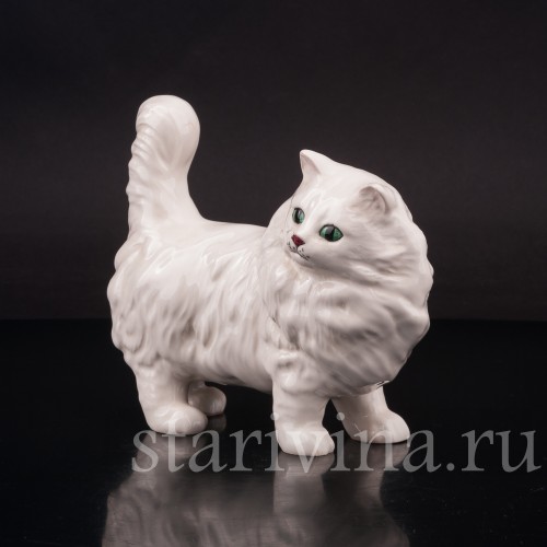Фарфоровая фигурка Белый котёнок, Royal Doulton, Великобритания, вт. пол. 20 в.