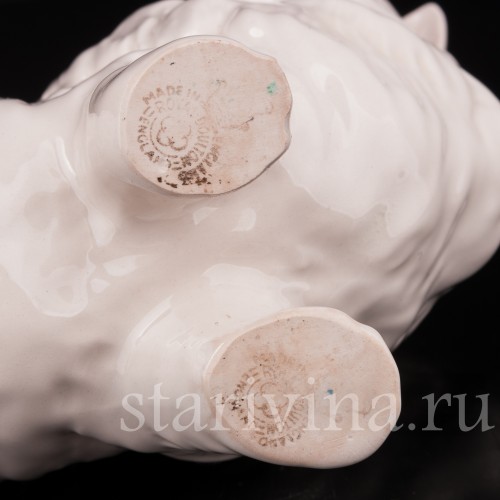 Фарфоровая фигурка Белый котёнок, Royal Doulton, Великобритания, вт. пол. 20 в.