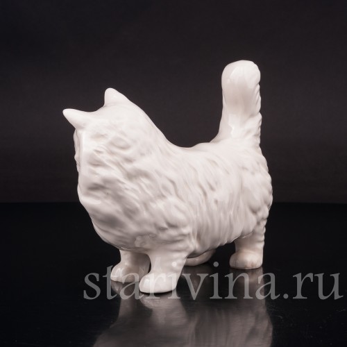 Фарфоровая фигурка Белый котёнок, Royal Doulton, Великобритания, вт. пол. 20 в.