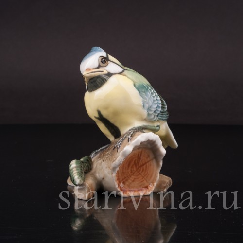 Фигурка птицы из фарфора Птенец лазоревки с гусеницей, Hutschenreuther, Германия, 1970 гг.