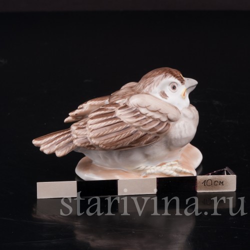 Фигурка птицы из фарфора Птенец воробья Augarten, Австрия, вт. пол. 20 в.