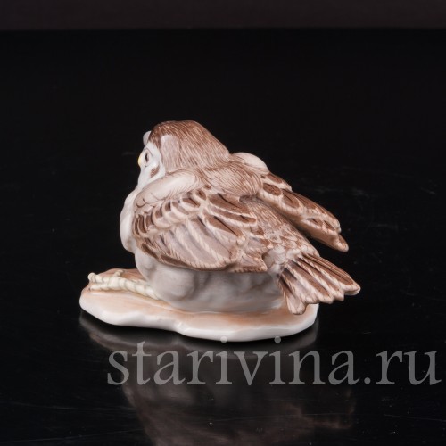Фигурка птицы из фарфора Птенец воробья Augarten, Австрия, вт. пол. 20 в.