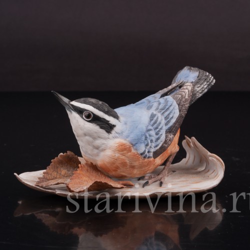 Фигурка птицы из фарфора Красногрудый поползень, Lenox, США, кон. 20 в.