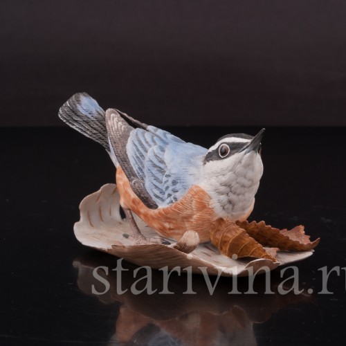 Фигурка птицы из фарфора Красногрудый поползень, Lenox, США, кон. 20 в.