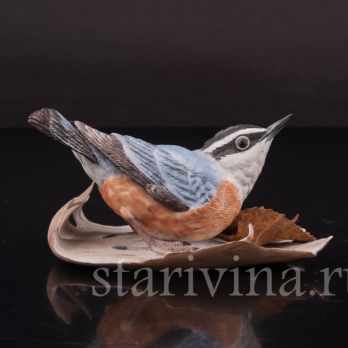 Фигурка птицы из фарфора Красногрудый поползень, Lenox, США, кон. 20 в.