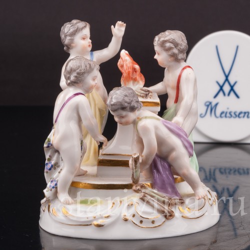 Фарфоровая фигурка Аллегория зимы, путти у огня, миниатюра, Meissen, Германия, сер. 19 - нач. 20 вв.