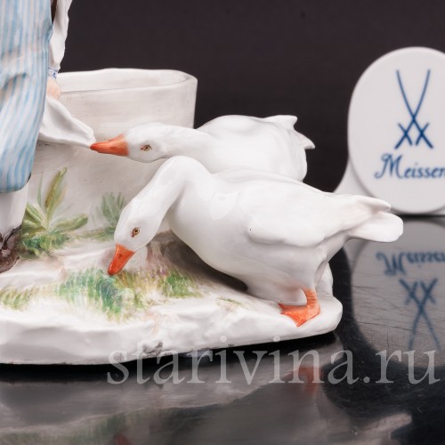 Фарфоровая статуэтка Мальчик и гуси Meissen, Германия, кон. 19  - нач. 20 в..