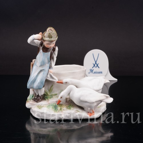 Фарфоровая статуэтка Мальчик и гуси Meissen, Германия, кон. 19  - нач. 20 в..