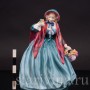 Фарфоровая фигурка девушки Очаровательная леди с цветами, Royal Doulton, Великобритания, 1940-73 гг.